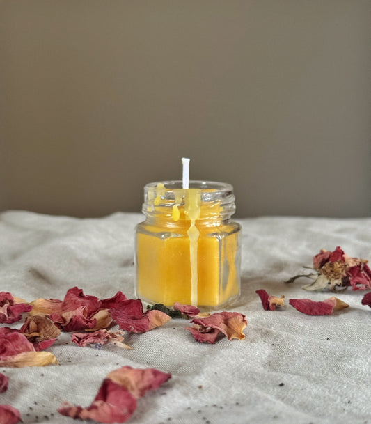 Mini beeswax candle